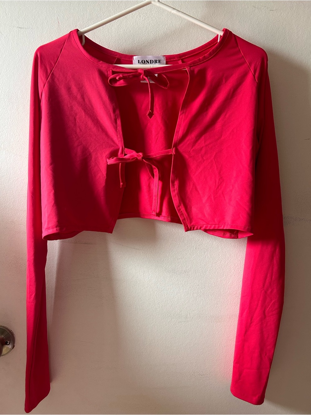 LONDRE Hot Pink Tie-Front Long Sleeve Cropped Top